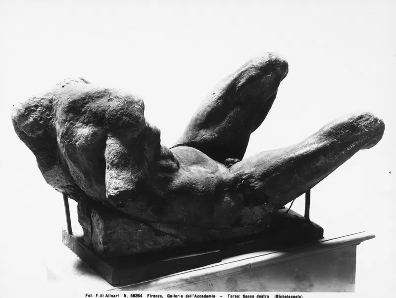 Fratelli Alinari, Michelangelo Buonarroti, Modello per un dio fluviale (1524-1527 ca.) alla Galleria dell'Accademia, oggi Casa Buonarroti, Firenze, 1950-1960 ca., negativo alla gelatina sali d'argento su vetro, 21x27 cm, Archivi Alinari, Firenze