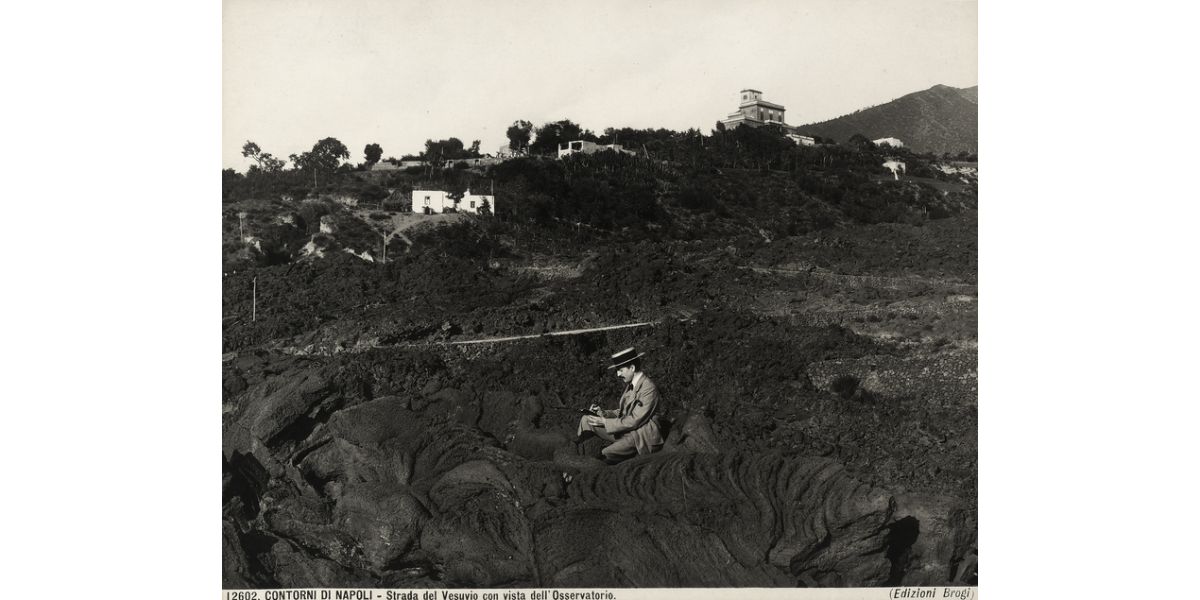 Stabilimento Giacomo Brogi, Vesuvius Road with a view over the Observatory, c. 1880 silver gelatin dry negative on glass plate, 21x27 cm, Alinari Archives-Brogi archive, Florence.