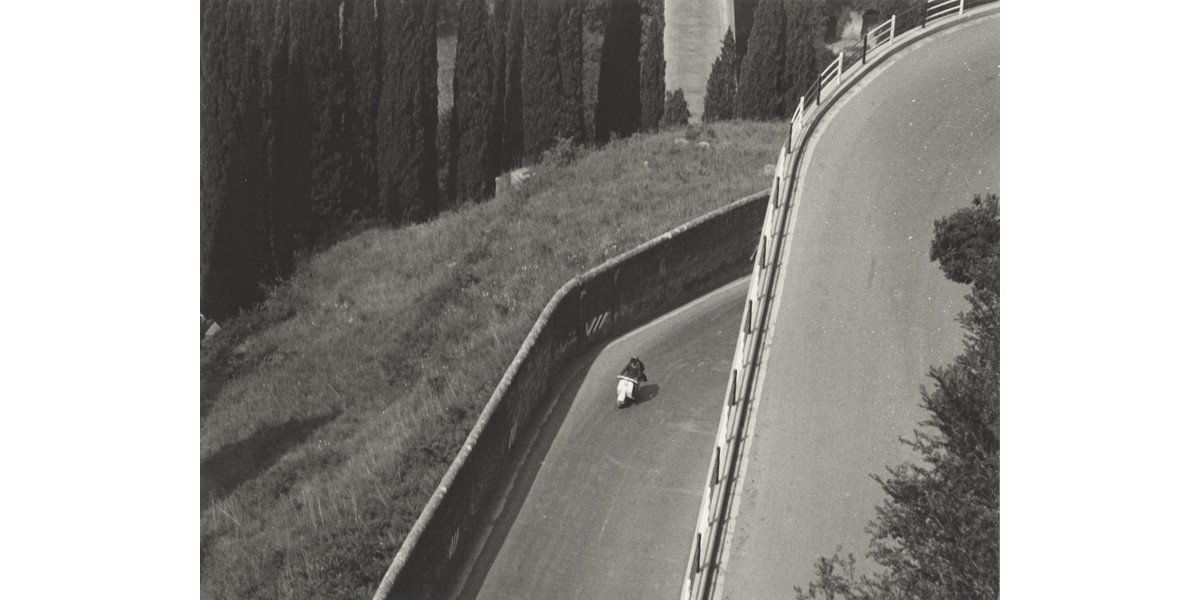 Vincenzo Balocchi, “Pitigliano”, Grosseto, 1960 ca., gelatin bromide silver print on paper, Alinari Archives-Balocchi archive, Florence