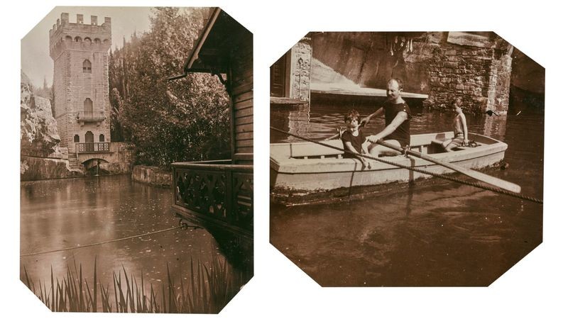 A sinistra: Autore non identificato, Laghetto della Villa di Maiano vicino Fiesole, 1900-1910 ca., aristotipia, Archivi Alinari-collezione album, Firenze. A destra: Autore non identificato, Uomo con bambini in barca nel laghetto della Villa di Maiano vicino Fiesole, 1900-1910 ca., aristotipia, Archivi Alinari-collezione album, Firenze.
